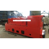 性能優越8噸蓄電池變頻電機車