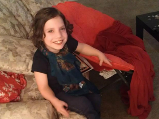 現實版孤兒怨VS電影版《孤兒怨》現實永遠比電影更恐怖,太嚇人了!