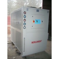 低溫風(fēng)冷式精密工業(yè)冷凍水循環(huán)恒溫機(jī)組