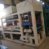 夢人多功能水泥磚機透水磚機6-15面包磚機供應現(xiàn)貨