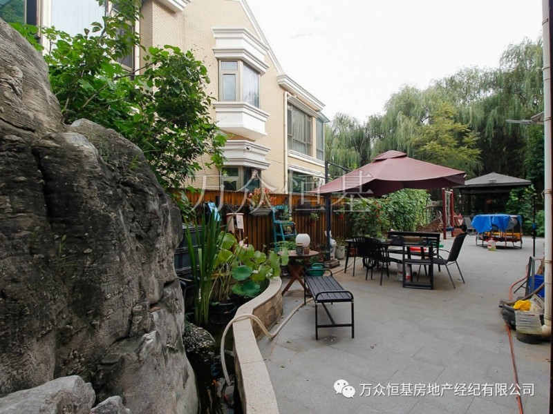 詳情可咨詢北京太陽(yáng)城獨(dú)棟別墅置業(yè)顧問(wèn)，電話：15210255069，夏天。